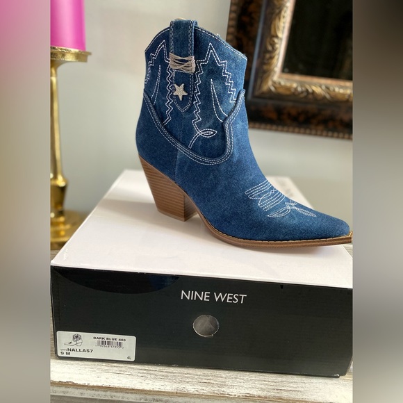 Nine West Nallas Western Booties Heeled ✨ Dark Blue Denim Size 9 | star country - Picture 14 of 15